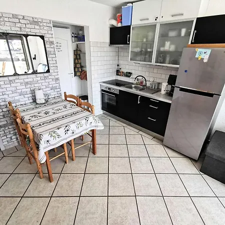 Palmyra - Deux Pieces, 4 Couchages, Le Barcares. Ref: 9palm_140 Mae-3393 Le Barcarès